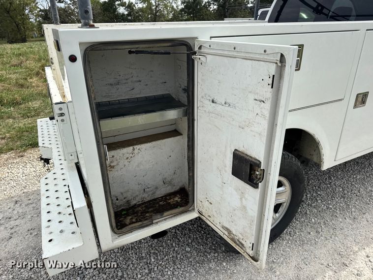 image for item EN0560 2017 RAM 2500 Crew Cab utility bed pickup truck