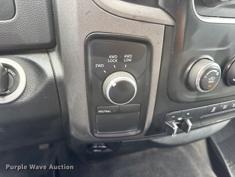 image for item EN0560 2017 RAM 2500 Crew Cab utility bed pickup truck