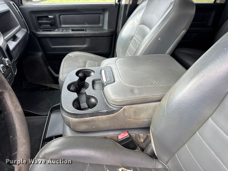 image for item EN0560 2017 RAM 2500 Crew Cab utility bed pickup truck