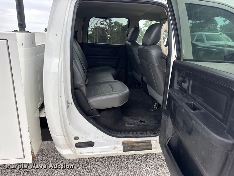 image for item EN0560 2017 RAM 2500 Crew Cab utility bed pickup truck