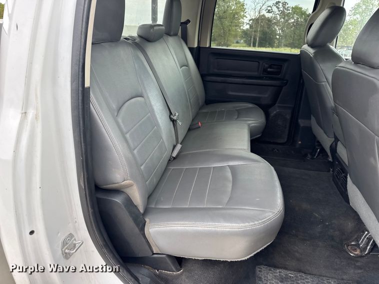 image for item EN0560 2017 RAM 2500 Crew Cab utility bed pickup truck