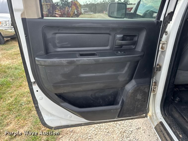 image for item EN0560 2017 RAM 2500 Crew Cab utility bed pickup truck