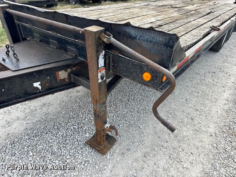 image for item EN0561 1991 Redi Haul Trailers equipment trailer