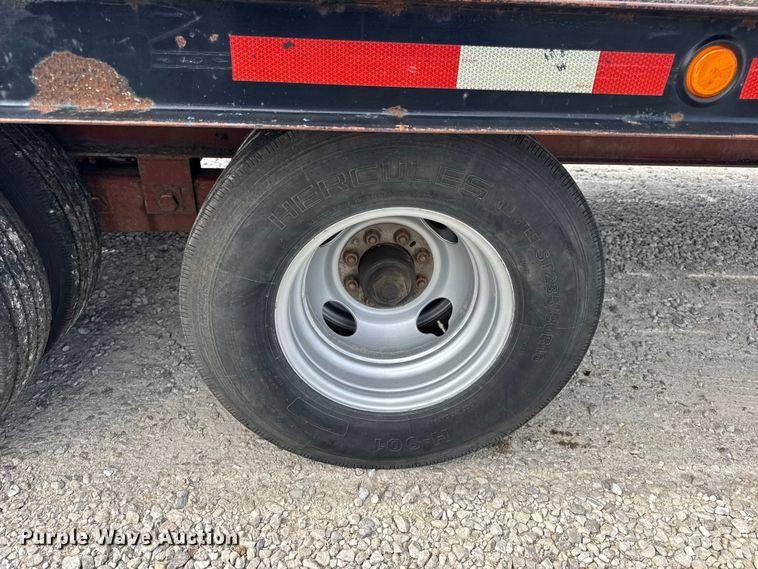 image for item EN0561 1991 Redi Haul Trailers equipment trailer