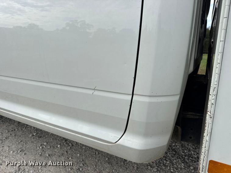 image for item EN0563 2016 RAM 2500 Crew Cab utility bed pickup truck