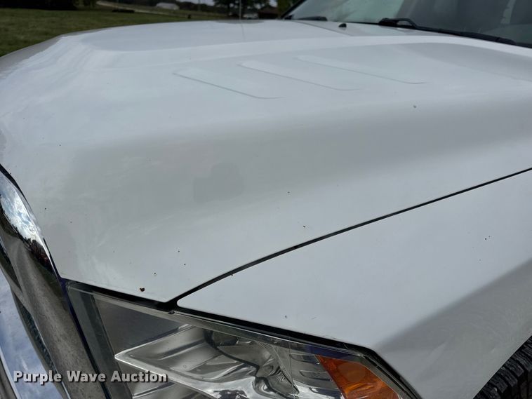 image for item EN0563 2016 RAM 2500 Crew Cab utility bed pickup truck