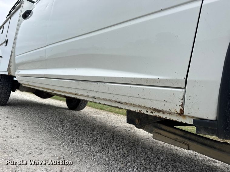 image for item EN0563 2016 RAM 2500 Crew Cab utility bed pickup truck