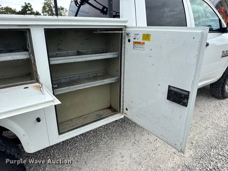 image for item EN0563 2016 RAM 2500 Crew Cab utility bed pickup truck