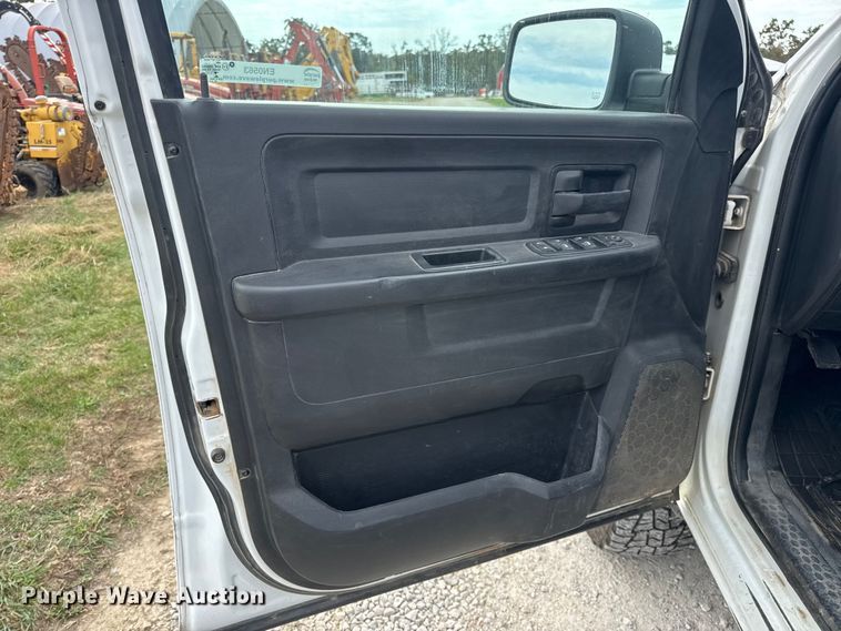 image for item EN0563 2016 RAM 2500 Crew Cab utility bed pickup truck