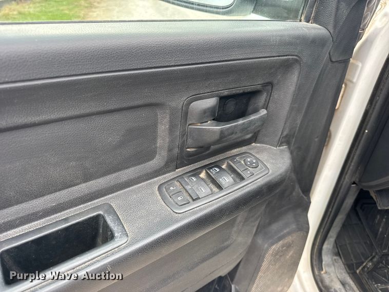 image for item EN0563 2016 RAM 2500 Crew Cab utility bed pickup truck