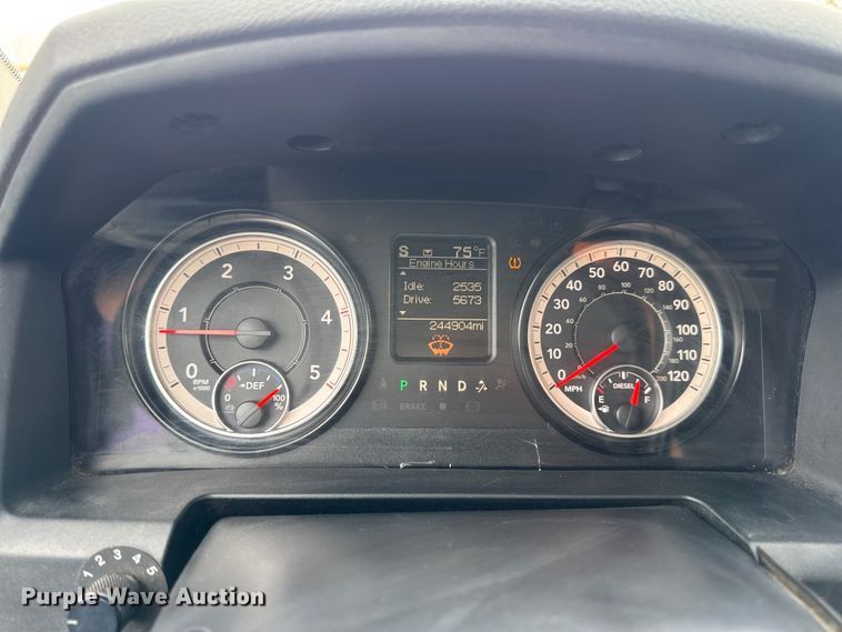 image for item EN0563 2016 RAM 2500 Crew Cab utility bed pickup truck