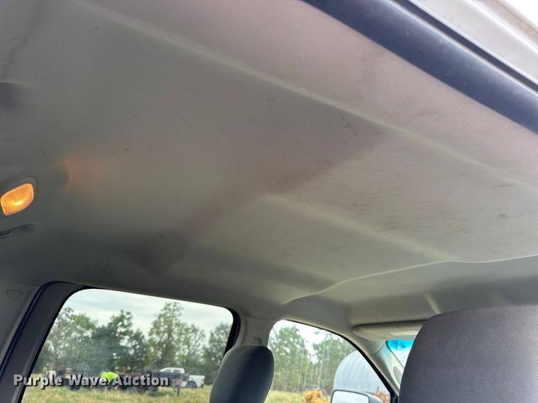 image for item EN0563 2016 RAM 2500 Crew Cab utility bed pickup truck