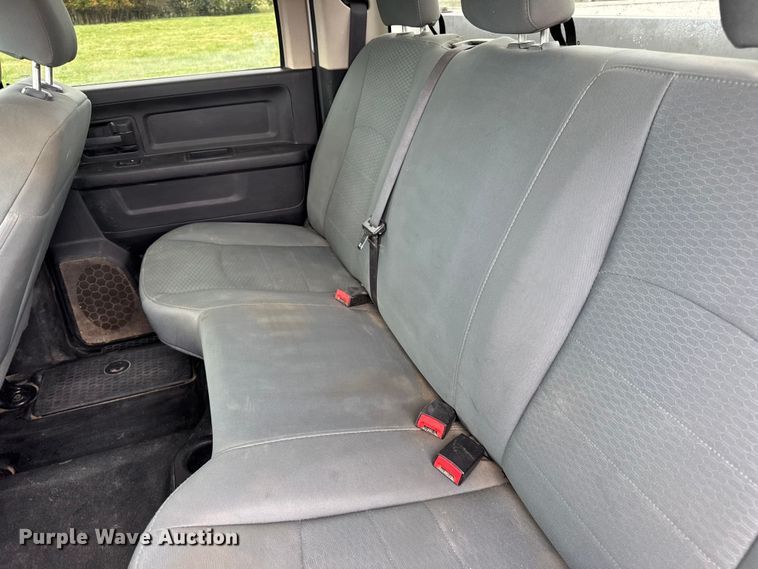 image for item EN0563 2016 RAM 2500 Crew Cab utility bed pickup truck