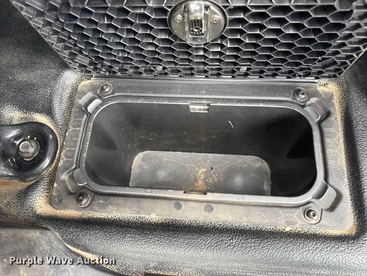 image for item EN0563 2016 RAM 2500 Crew Cab utility bed pickup truck