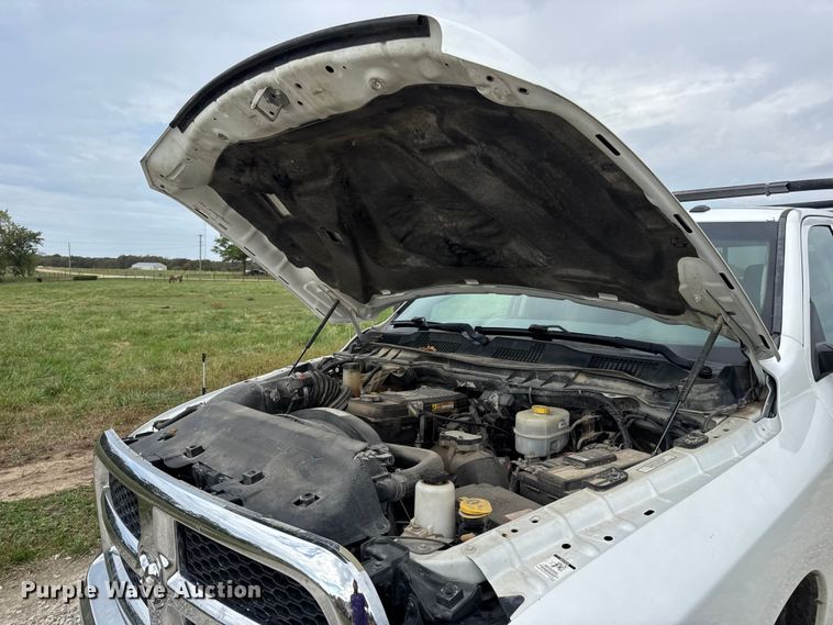 image for item EN0563 2016 RAM 2500 Crew Cab utility bed pickup truck