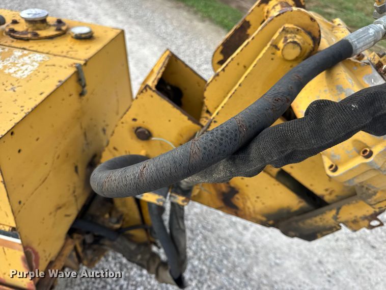 image for item EN0564 1992 Vermeer LM35 trencher