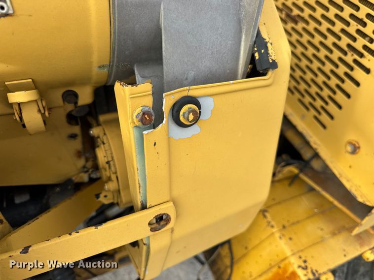 image for item EN0564 1992 Vermeer LM35 trencher