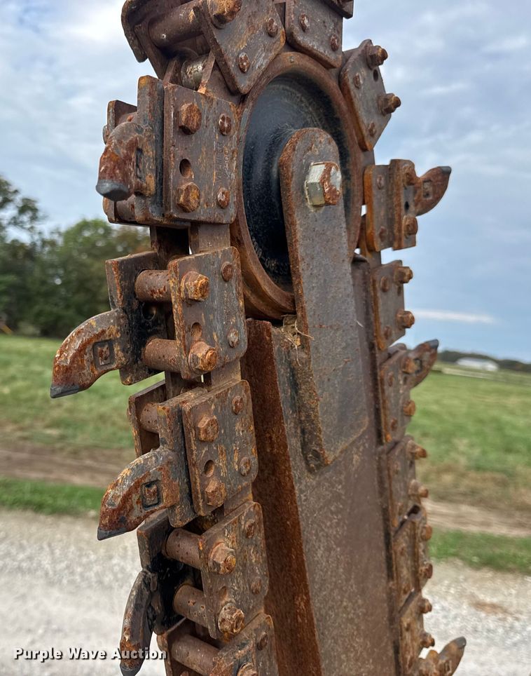 image for item EN0564 1992 Vermeer LM35 trencher