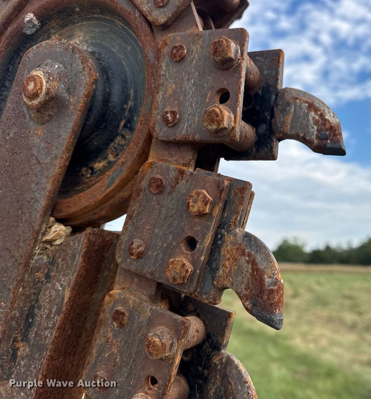 image for item EN0564 1992 Vermeer LM35 trencher