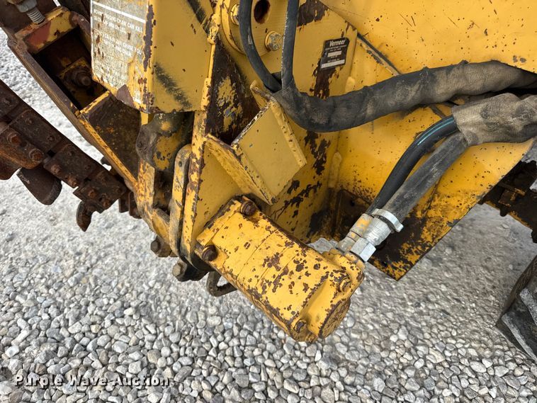 image for item EN0564 1992 Vermeer LM35 trencher