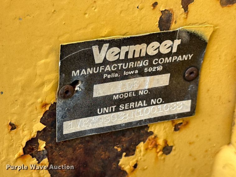 image for item EN0564 1992 Vermeer LM35 trencher