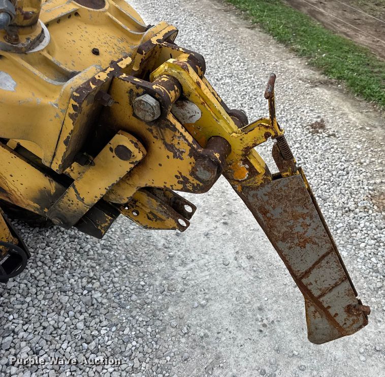 image for item EN0564 1992 Vermeer LM35 trencher