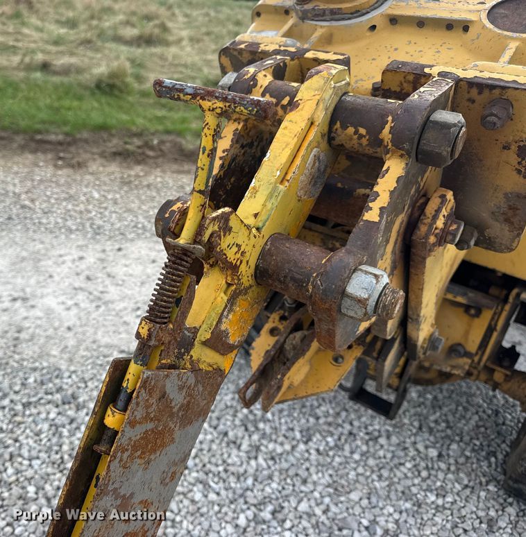 image for item EN0564 1992 Vermeer LM35 trencher