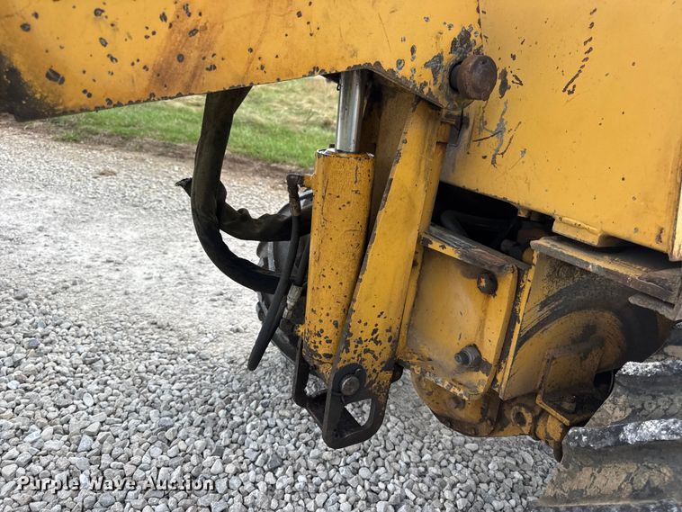 image for item EN0564 1992 Vermeer LM35 trencher