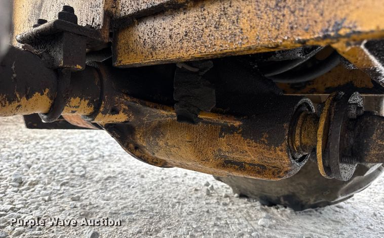 image for item EN0564 1992 Vermeer LM35 trencher