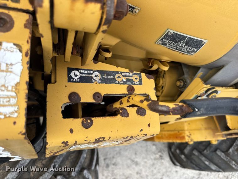 image for item EN0564 1992 Vermeer LM35 trencher