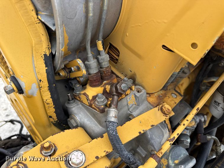 image for item EN0564 1992 Vermeer LM35 trencher