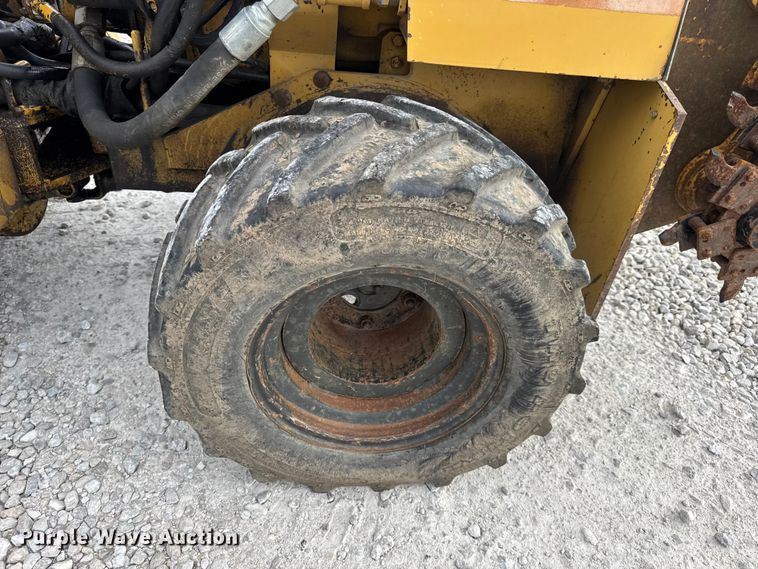 image for item EN0564 1992 Vermeer LM35 trencher