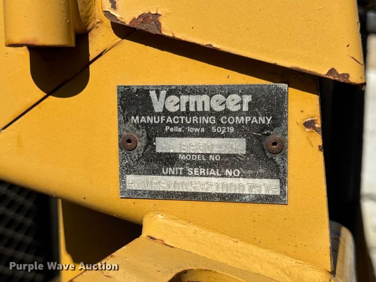 image for item EN0565 2002 Vermeer V120 vibratory cable plow