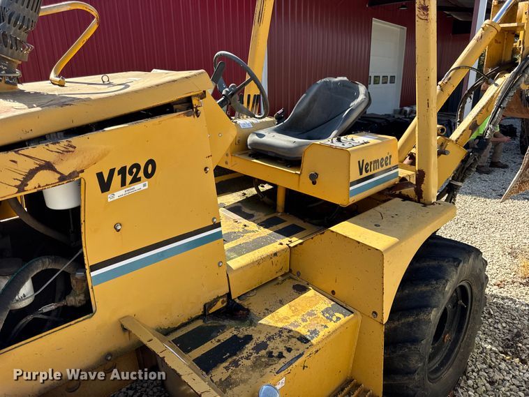 image for item EN0565 2002 Vermeer V120 vibratory cable plow