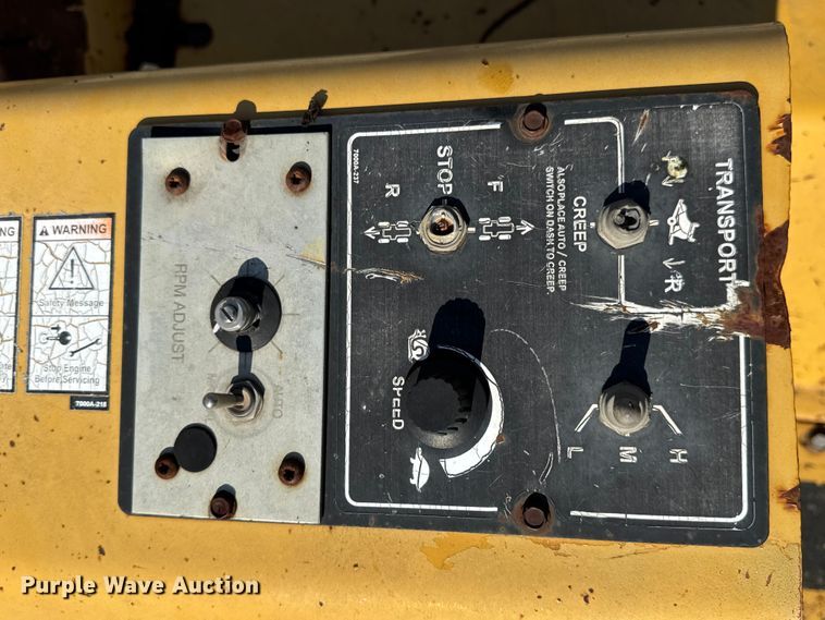 image for item EN0565 2002 Vermeer V120 vibratory cable plow