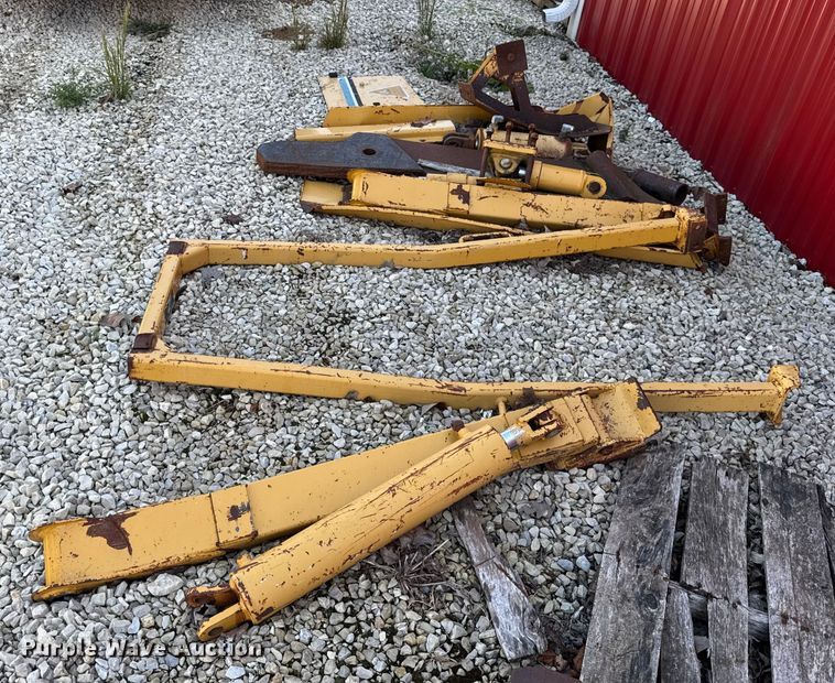 image for item EN0565 2002 Vermeer V120 vibratory cable plow