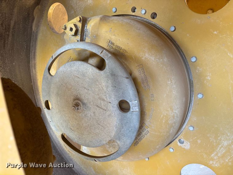 image for item EN5590 2019 Caterpillar CB13 double drum vibratory roller