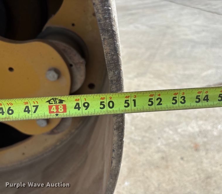 image for item EN5590 2019 Caterpillar CB13 double drum vibratory roller