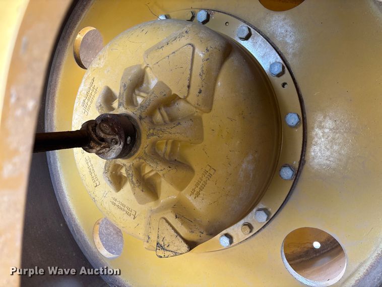 image for item EN5590 2019 Caterpillar CB13 double drum vibratory roller