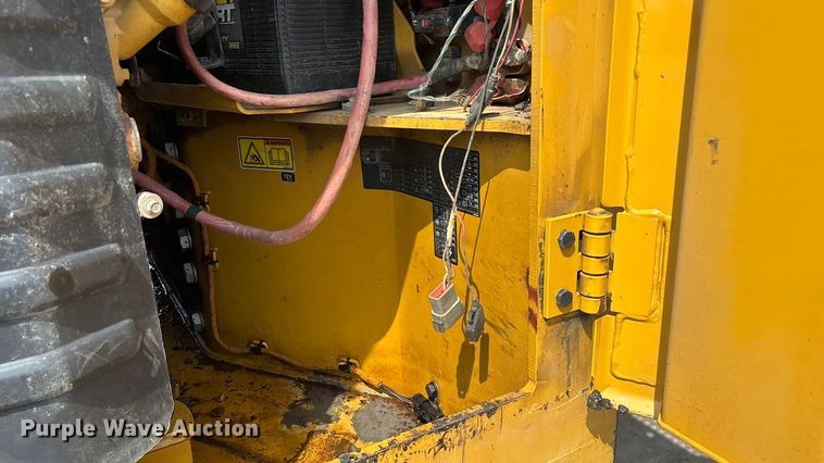 image for item EN5590 2019 Caterpillar CB13 double drum vibratory roller