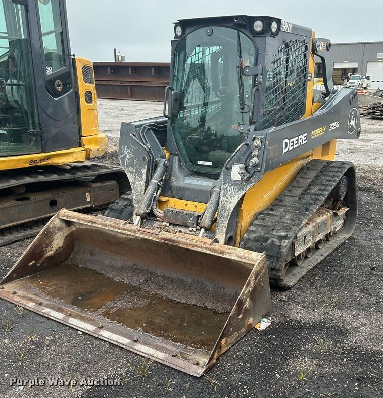 image for item EN5591 2021 John Deere 325G tracked skid steer loader