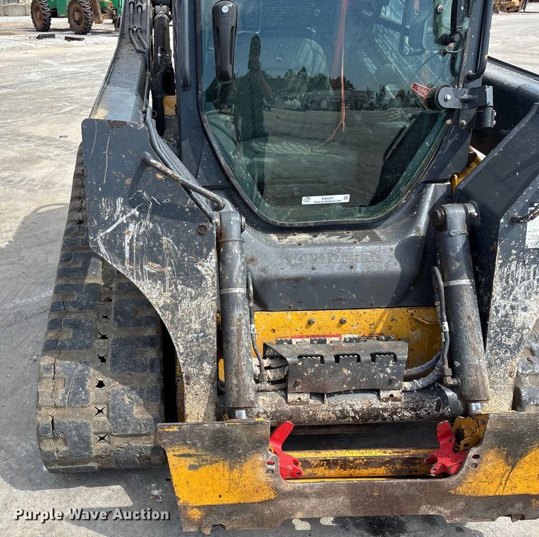 image for item EN5591 2021 John Deere 325G tracked skid steer loader