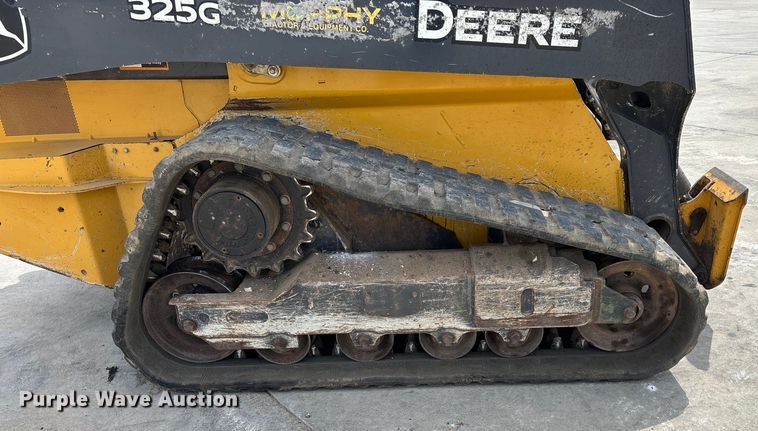 image for item EN5591 2021 John Deere 325G tracked skid steer loader