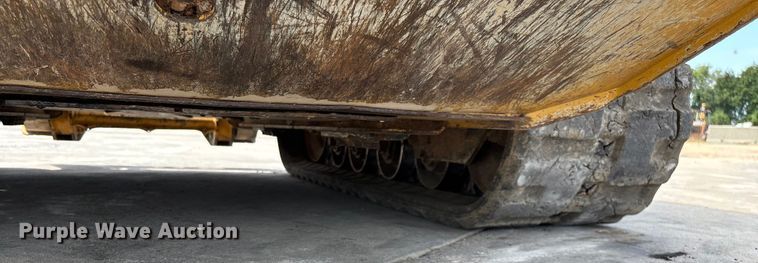 image for item EN5591 2021 John Deere 325G tracked skid steer loader