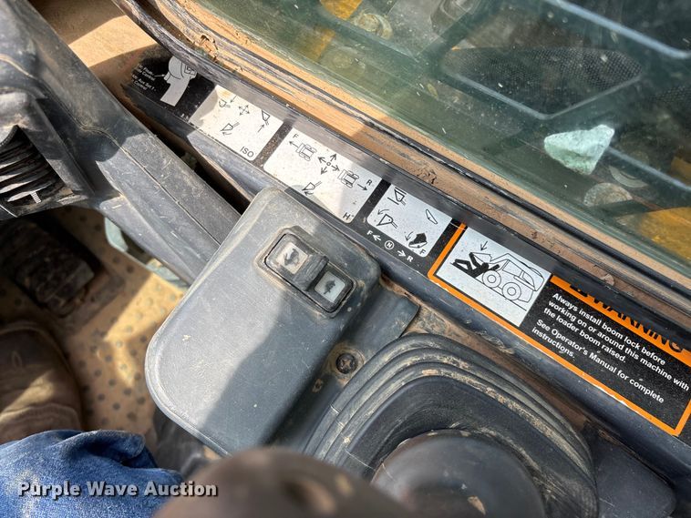 image for item EN5591 2021 John Deere 325G tracked skid steer loader