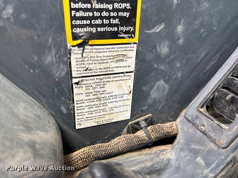 image for item EN5591 2021 John Deere 325G tracked skid steer loader