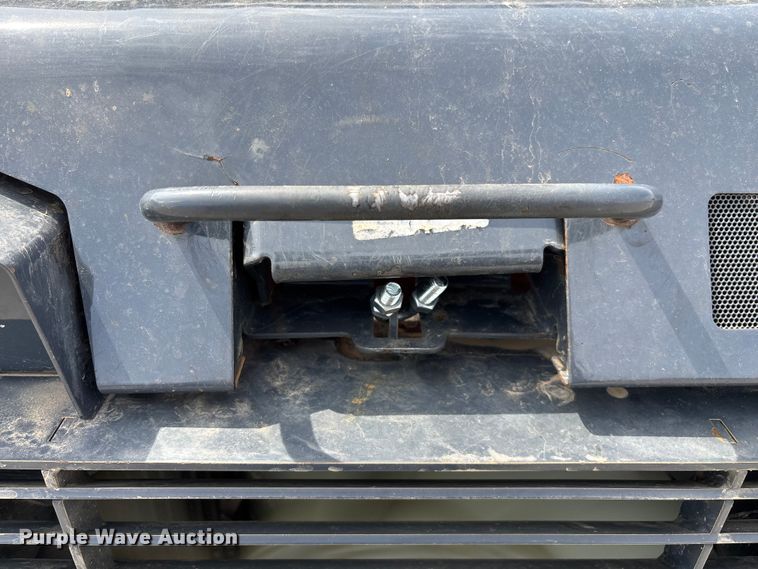 image for item EN5591 2021 John Deere 325G tracked skid steer loader