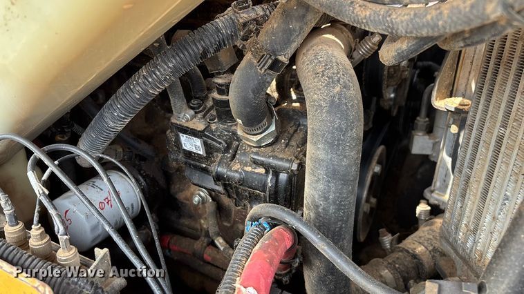 image for item EN5591 2021 John Deere 325G tracked skid steer loader