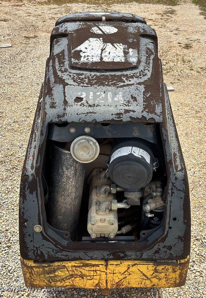 image for item EN5592 2012 Bomag BMP 8500 trench compactor