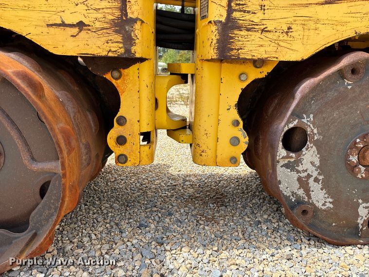 image for item EN5592 2012 Bomag BMP 8500 trench compactor